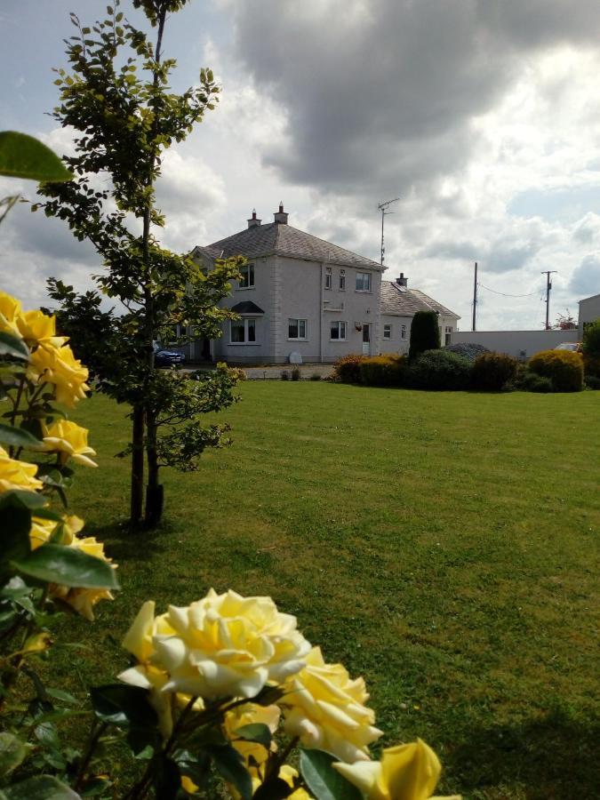 Inny River Lodge Rathowen Exteriér fotografie